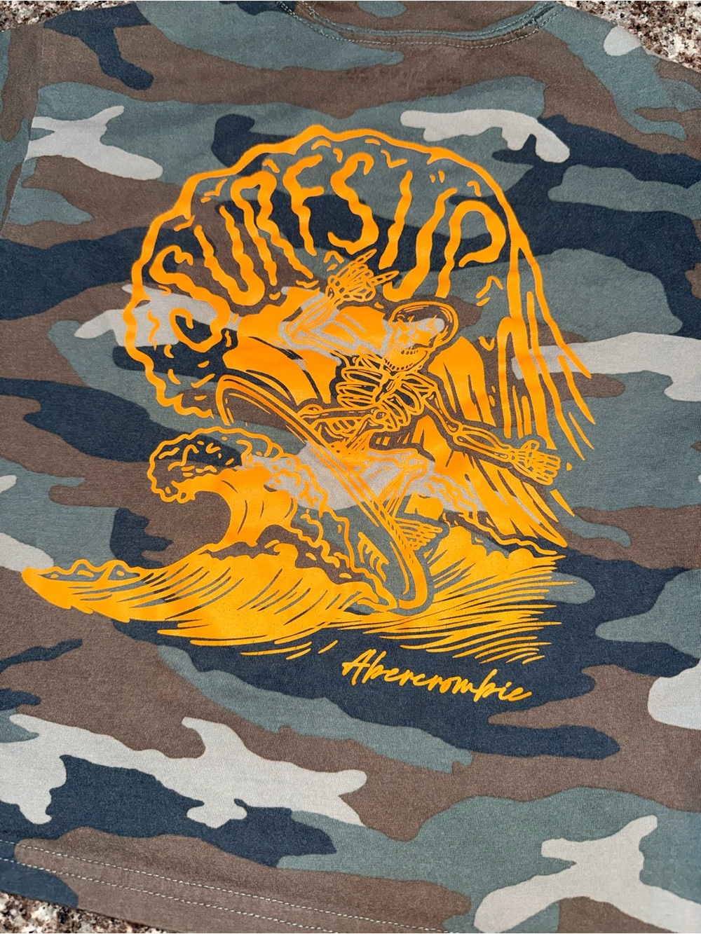 Abercrombie & Fitch Kids Camo Tee in Green, Brown, Blue with Yellow Logo - Picture 3 of 5